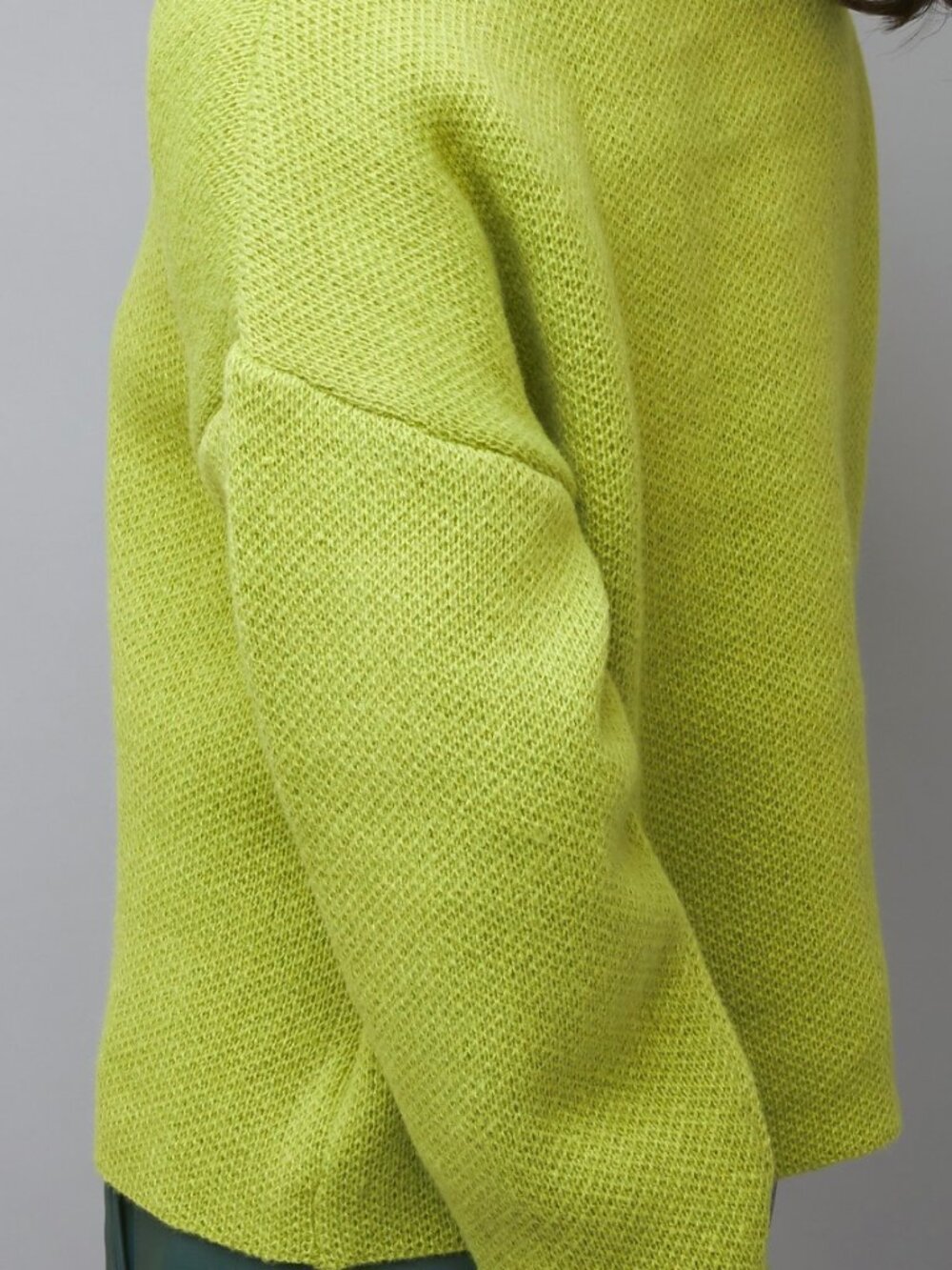 Green Crew Neck Knit Sweater - Picture 7 of 7